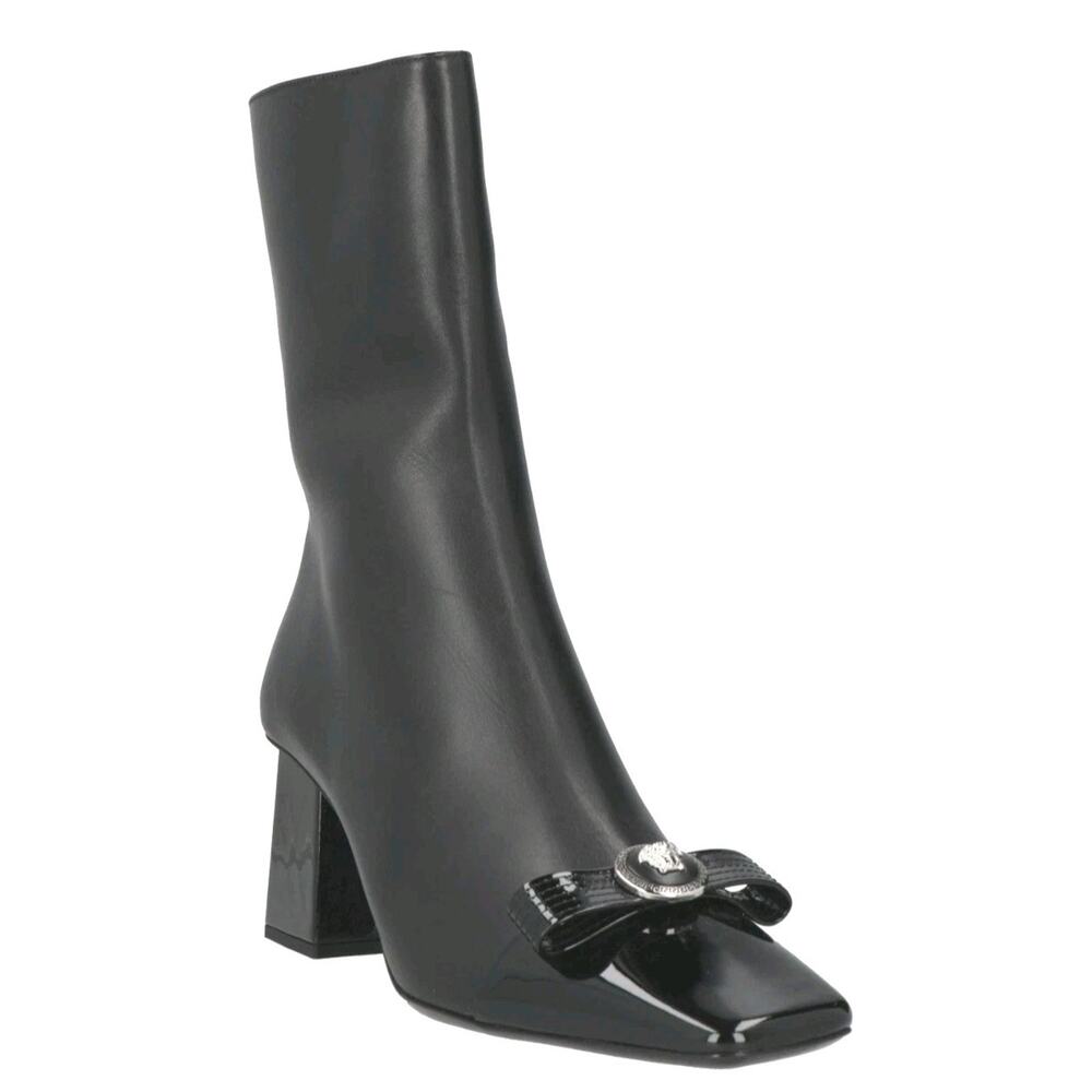 $1290 Versace Leather Ankle Boots Medusa Stud Mismatch Sizes EU 37 / 37.5.